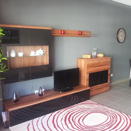Apart In A Closed Condominium In Praia Rocha Beach * Portimão